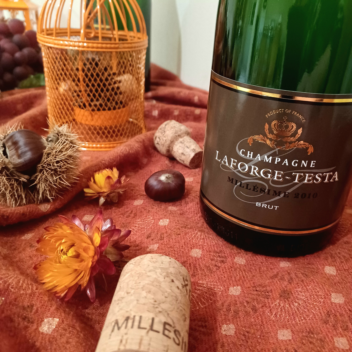 Bouchon et bouteille de champagne